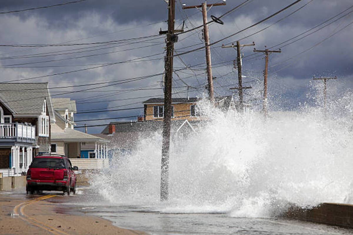 Tsunami Survival Tips: How to Prepare, Survive and Recover from a Tsunami